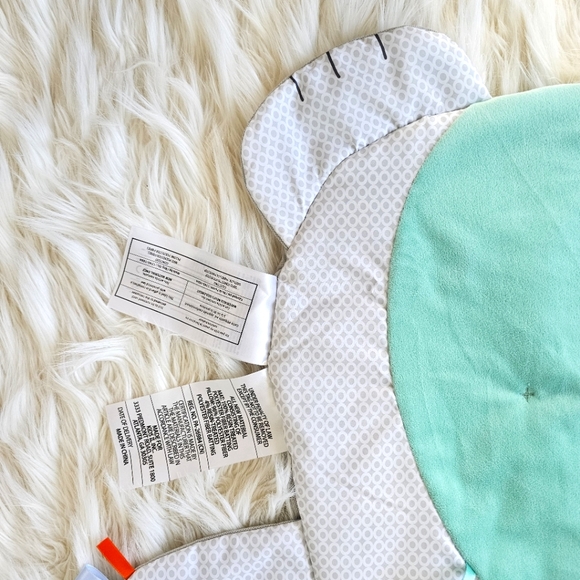 Bright Starts Tummy Time Prop & Play Mat, Polar Bear - Picture 2 of 11